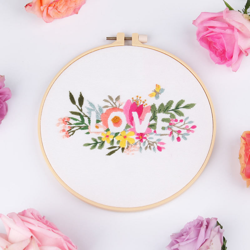 DELICATE ROSE EMBROIDERY KIT